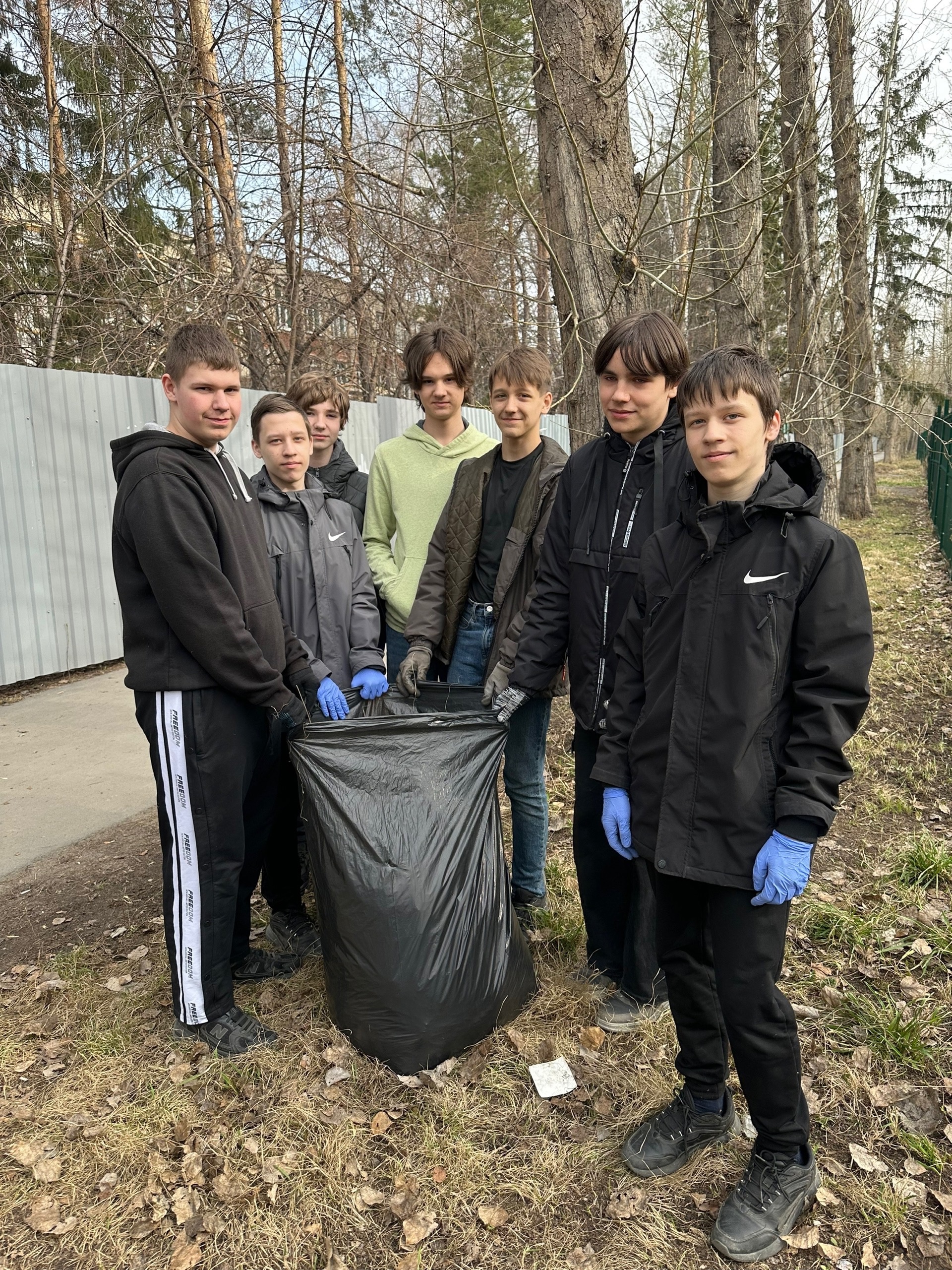 Городской весенний субботник.
